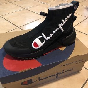 Champion mens shoes. New w/box